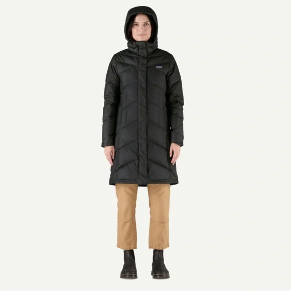 Patagonia Women's Down With It Parka in Black - Picture 3 of 7